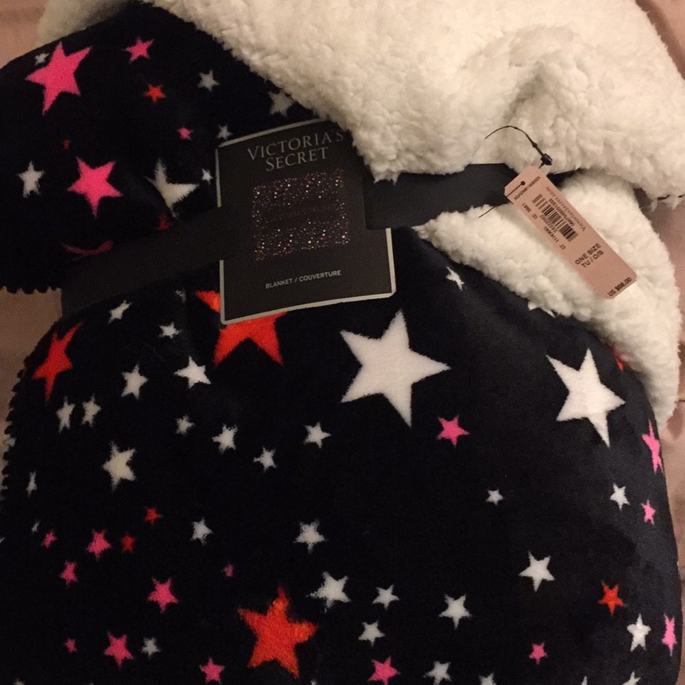 Victoria secret Sherpa blanket